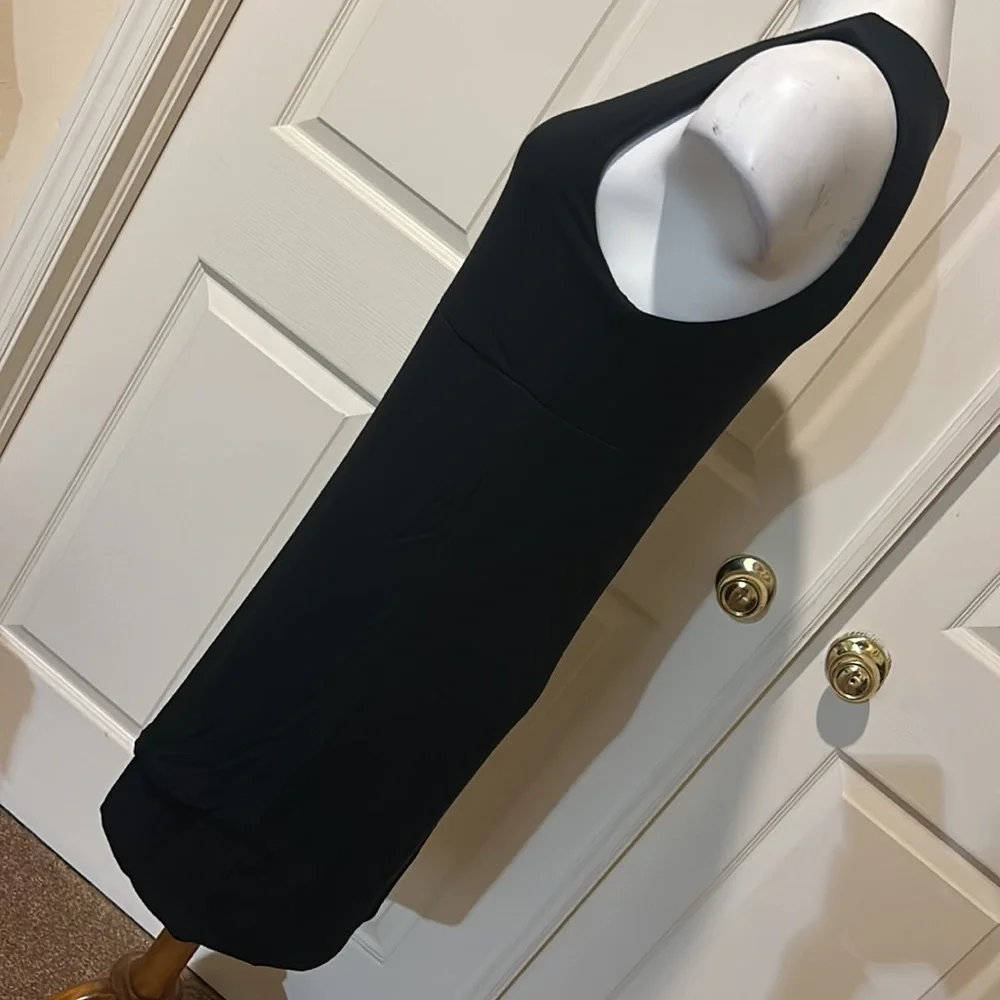 Athleta Black Sleeveless Dress. Small - Picture 3 of 10